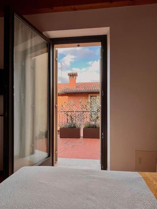 La Casa Di Nina - Appartamento 1 Valeggio sul Mincio Exterior foto